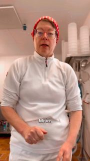 Wer gutes Fleisch schätzt, sollte sich das nicht entgehen lassen 🥩
Vom Hof Garbe in Daspe – schottische Hochlandrinder, Bio-Qualität, ganzjährig auf der Weide.
Langsam gewachsen, mit viel Sorgfalt und Herz. ❤️
Einfach richtig gutes Fleisch. #rindfleischpakete #schottischehochlandrinder #regionaleinkaufen #bio #wissenwodeinessenherkommt #weserbergland #hamelnpyrmont #topangebot #käserinofinsta #niedersachsen #