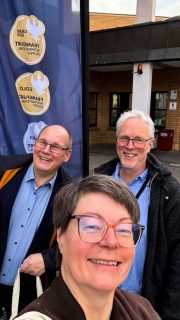 Heute waren wir mit @kleinerrattenfaenger als Juroren bei der Frankfurt Trophy – und was für ein Erlebnis! Rund 20 anonyme Käsesorten pro Tisch, international gemischt und voller Überraschungen. Super spannend, lehrreich und absolut lohnenswert. Ein Tag voller Aromen, Eindrücke und Inspiration! #käserinofinsta #frankfurttrophy2025 #jurymember #cheeselover #hofkäserei #frankfurt #international #cheesecheese #topevent