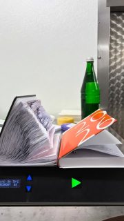 Was wünscht ihr euch von uns fürs neue Jahr? 🧀🐑

Ein Jahr geht zu Ende –
und bevor wir Neues planen,
möchten wir euch fragen.

Habt ihr eine Käsesorte im Kopf,
die wir unbedingt machen sollen?
Wünscht ihr euch mehr von etwas, das ihr schon liebt?
Oder habt ihr Lust auf neue Ideen, Aktionen oder Genussmomente bei uns auf dem Hof?

👉 Sagt es uns!
Schreibt euren Wunsch auf –
wir lesen alles und nehmen euch mit ins neue Jahr.

Danke, dass ihr Teil unseres Hofes seid. ❤️#lueningsbergerdelikatessenmanufaktur #hofkäserei #rohmilchkäse #jerseykühe #käserinofinsta